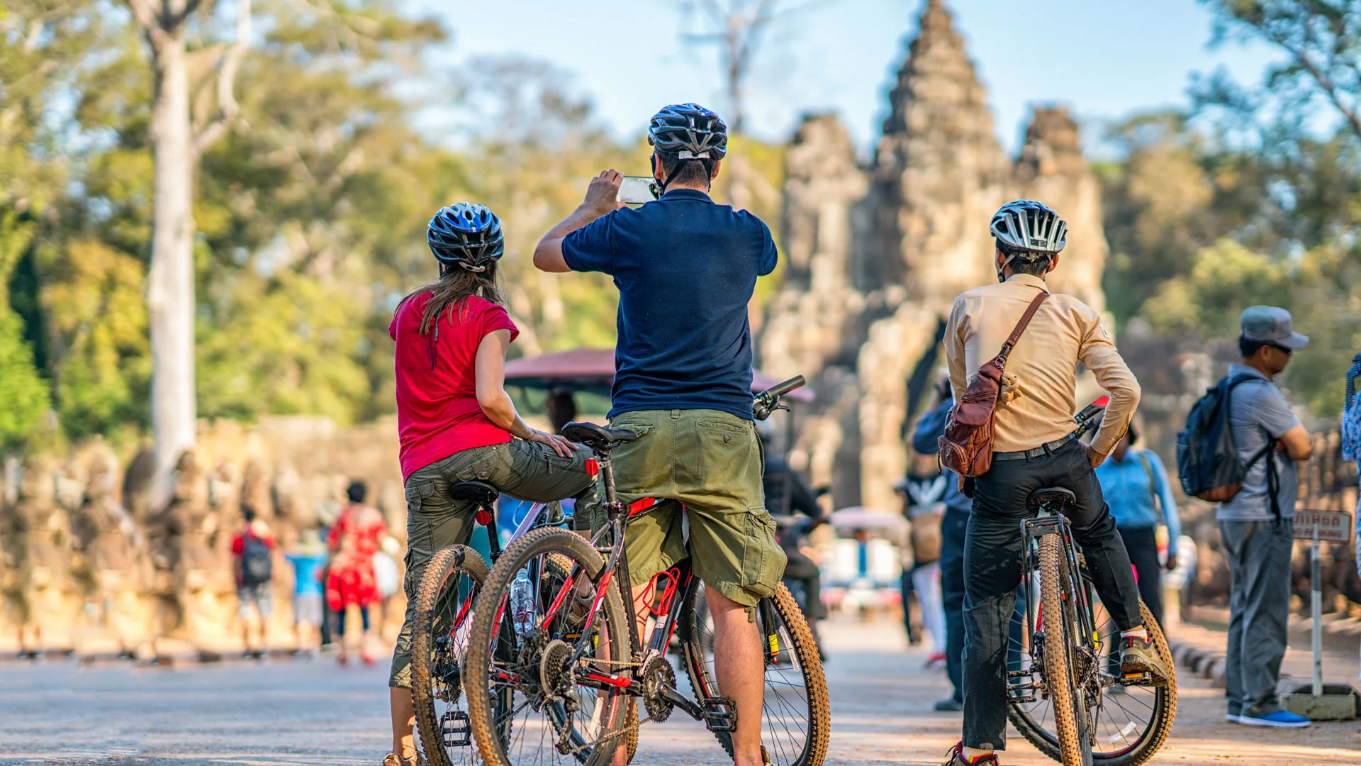 What-to-do-Angkor-Wat-Dont-Miss-Angkor-By-Bike