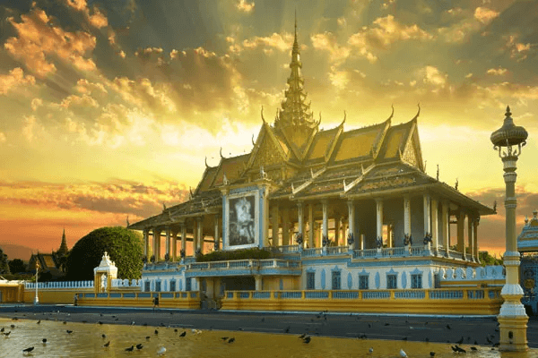 D7-Royal-Phnom-Penh (1)